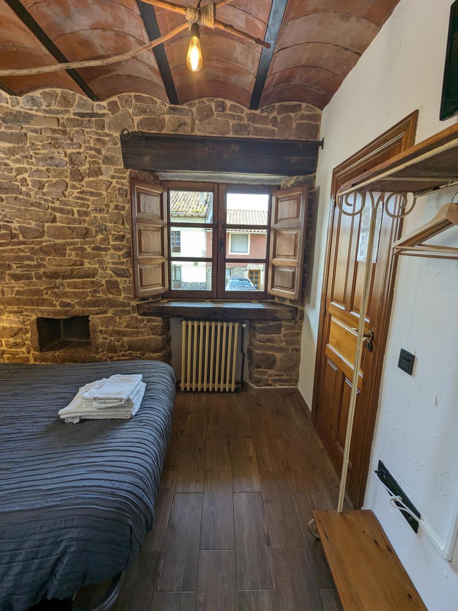 Las Casas De Isu Villaviciosa  Esterno foto